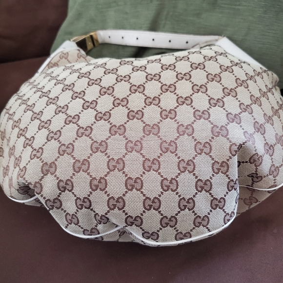 Vintage GUCCI HOBO - Picture 3 of 8